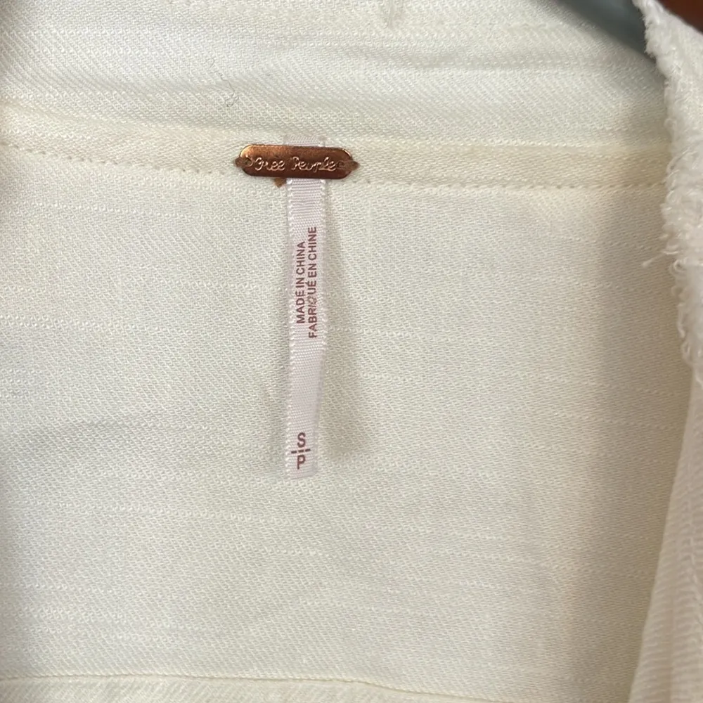 Free people, raw edge, asymmetrical, open front side, belted jacket - Image 4