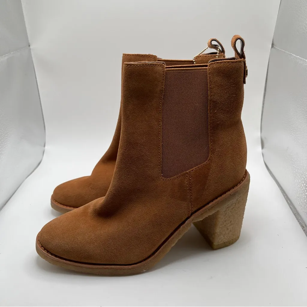 NWOBLauren Ralph Lauren Marianna Suede Waterrepellent Chunky Heel Ankle Boot 5.5 - Image 2