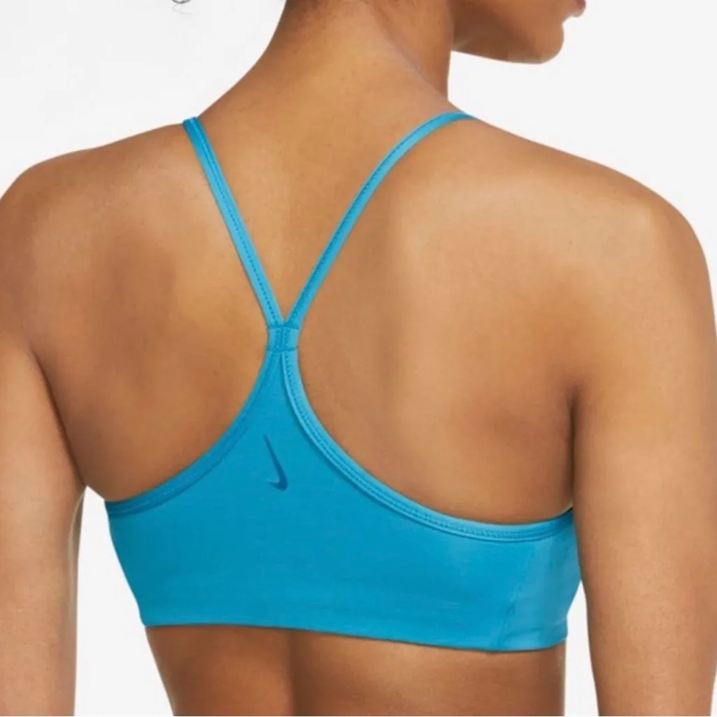 Nike Indy Women's Blue Sports Bra with rhinestones size Medium NWT - Image 2