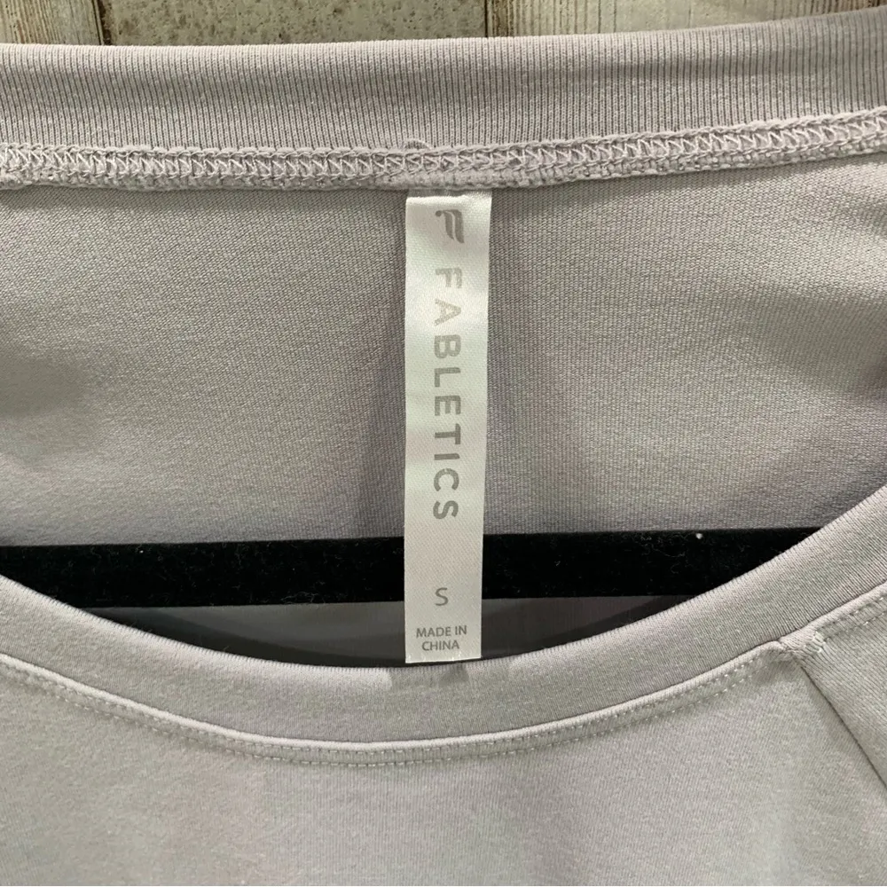 Fabletics Cashel Adjustable Long Sleeve Top Haze Grey - Image 4