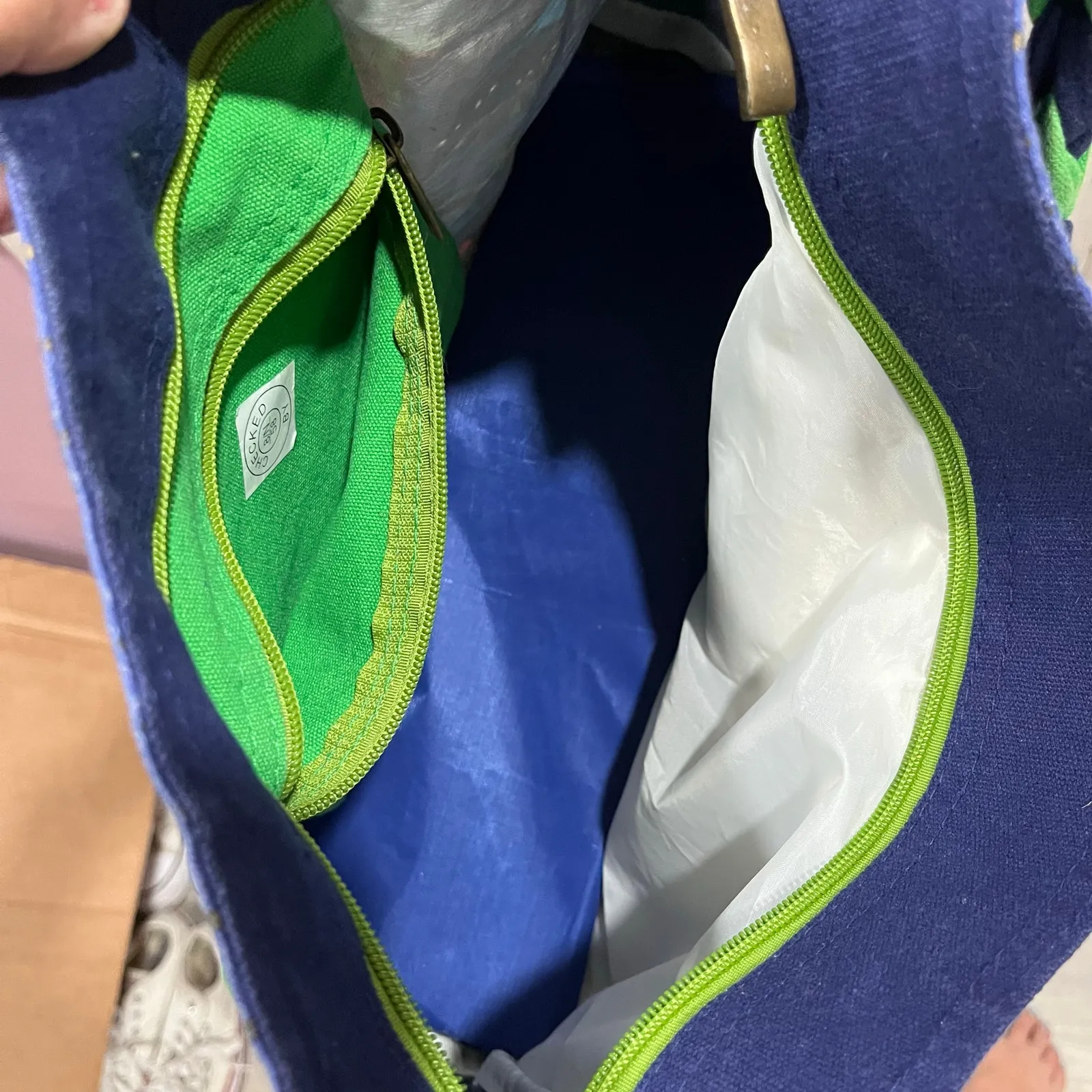 Laurel Burch Purse Shoulder Bag Colorful Vibrant Blue Dogs Sequins Canvas Tote - Image 7