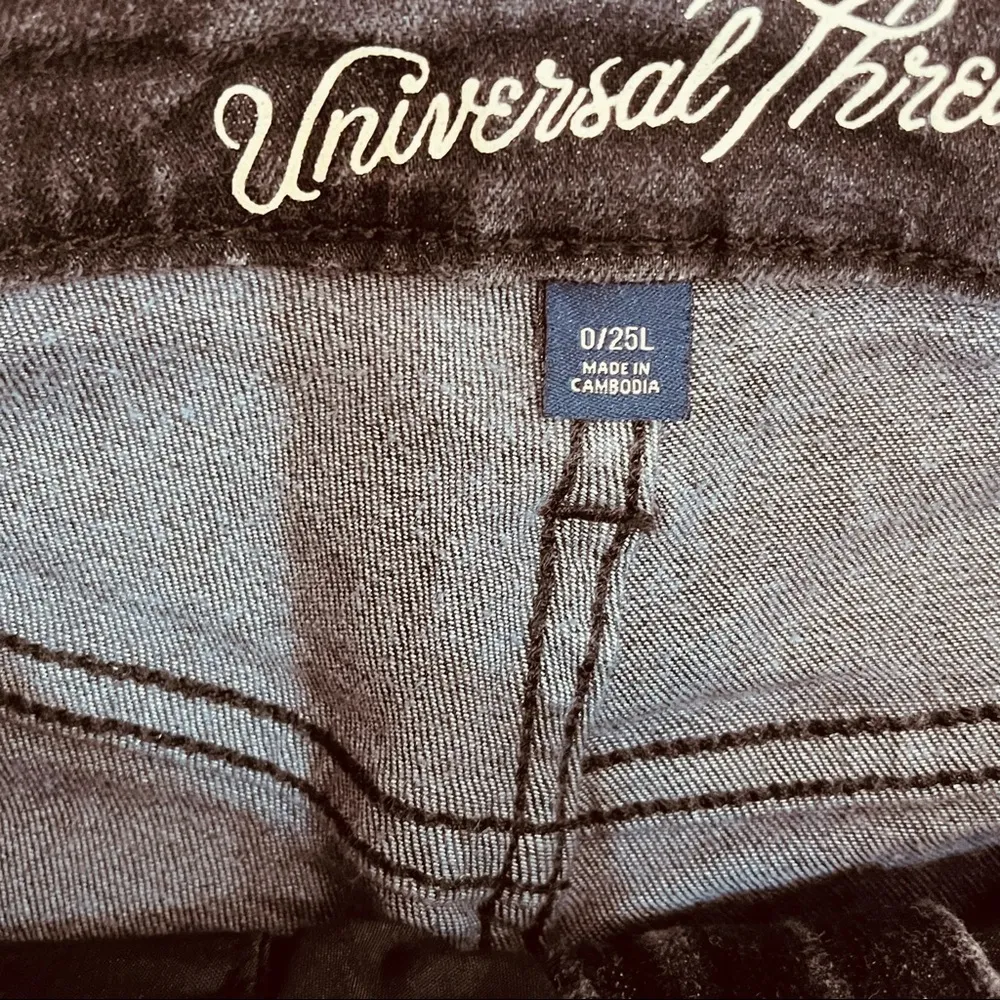 Universal Thread Black Wash High Rise Velvet Lace Up Skinny Jeans sz 0 - Image 7