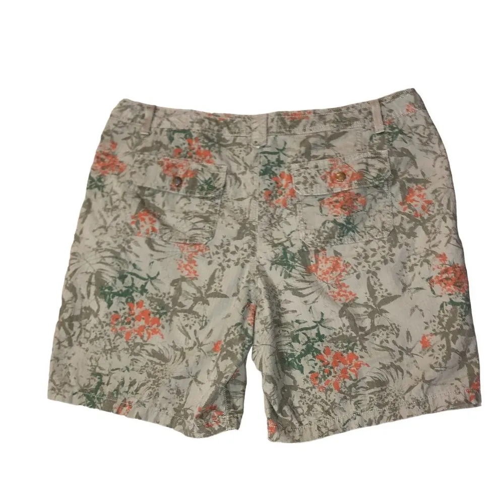 Eddie Bauer Ripstop Shorts Womens T18 Tall Used Green Floral - Image 4