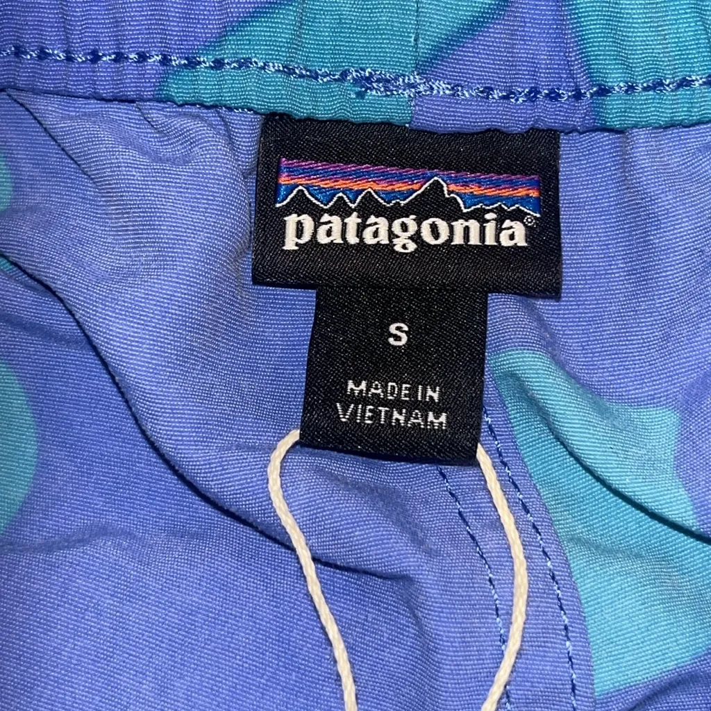 New Patagonia Women's S Barely Baggies Kalani Shorts 2½" (57043) Pockets Rare - Image 8