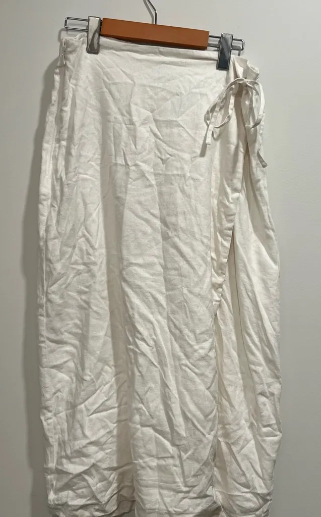 Abercrombie & Fitch Cream Midi Skirt - Image 1