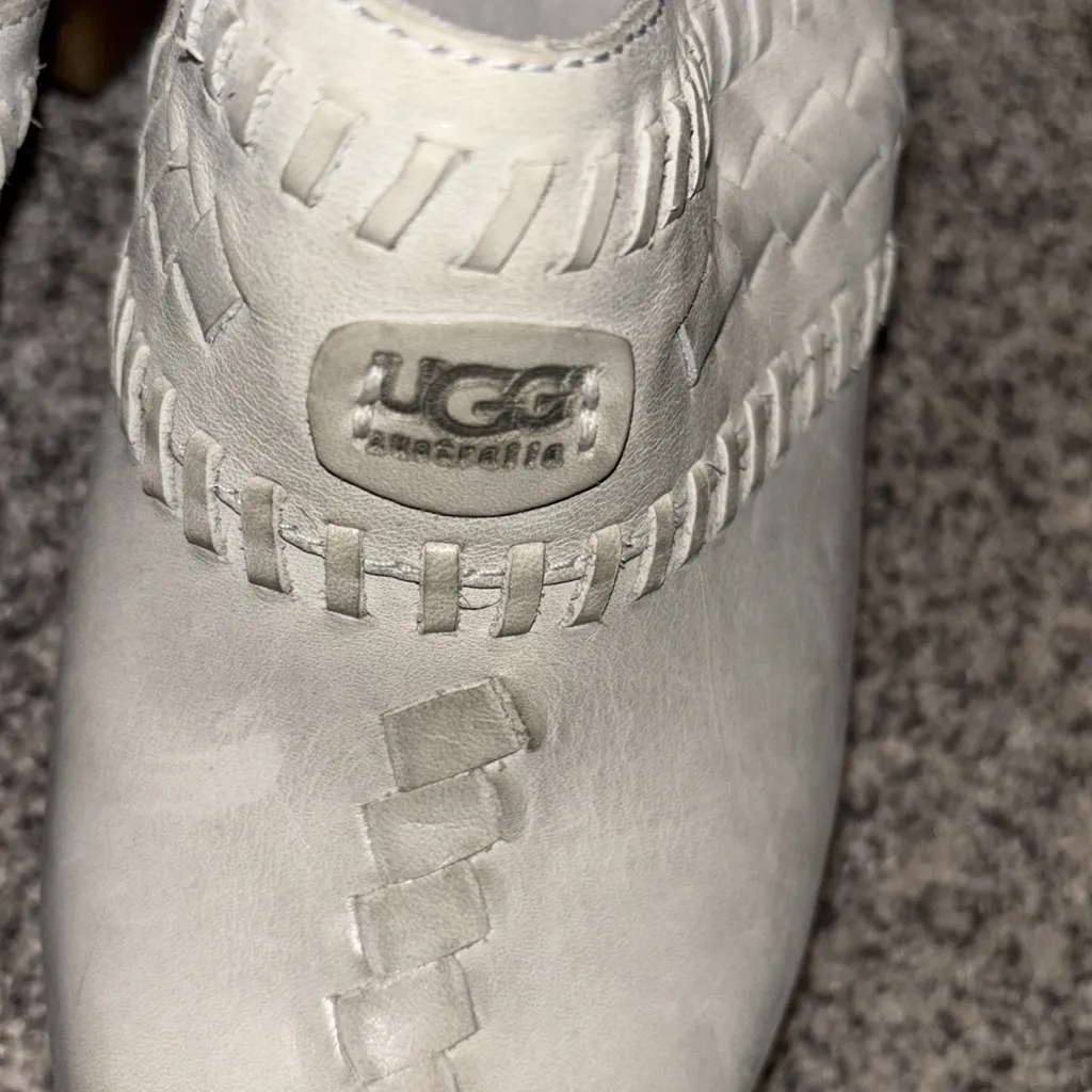 UGG Women's Gray Woven Mules - Image 15