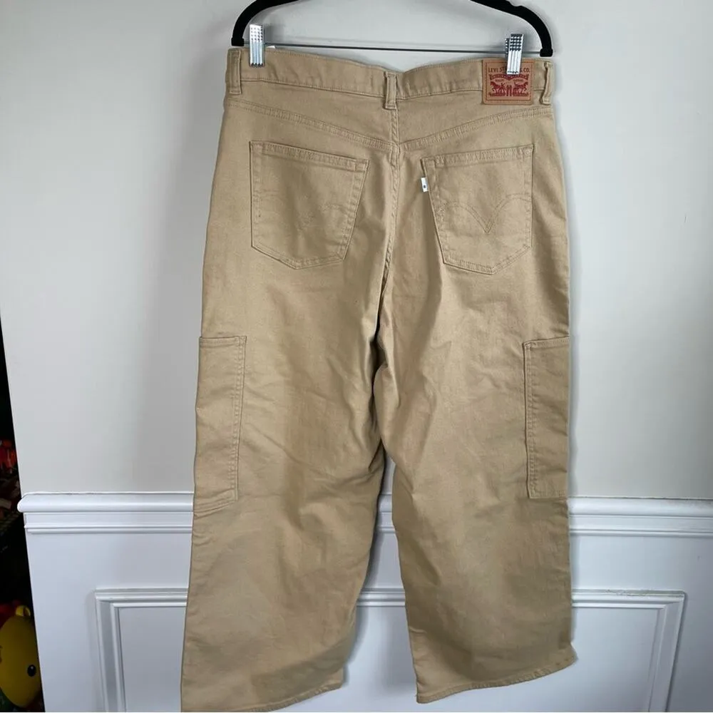 Levi’s high waisted wide leg utility‎ crop tan khaki pants size 32 minimalist - Image 6