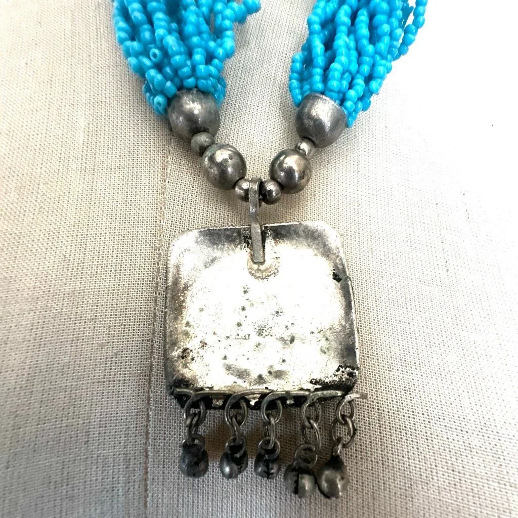 Turquoise colored Glass Bead Tribal Pendant Necklace Blue - Image 4