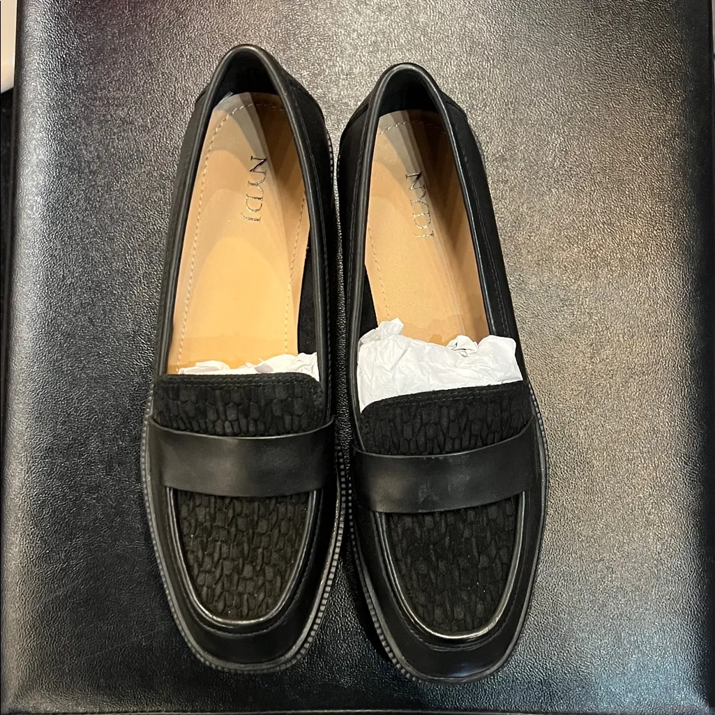NYDJ Black Textured Loafers - Image 2
