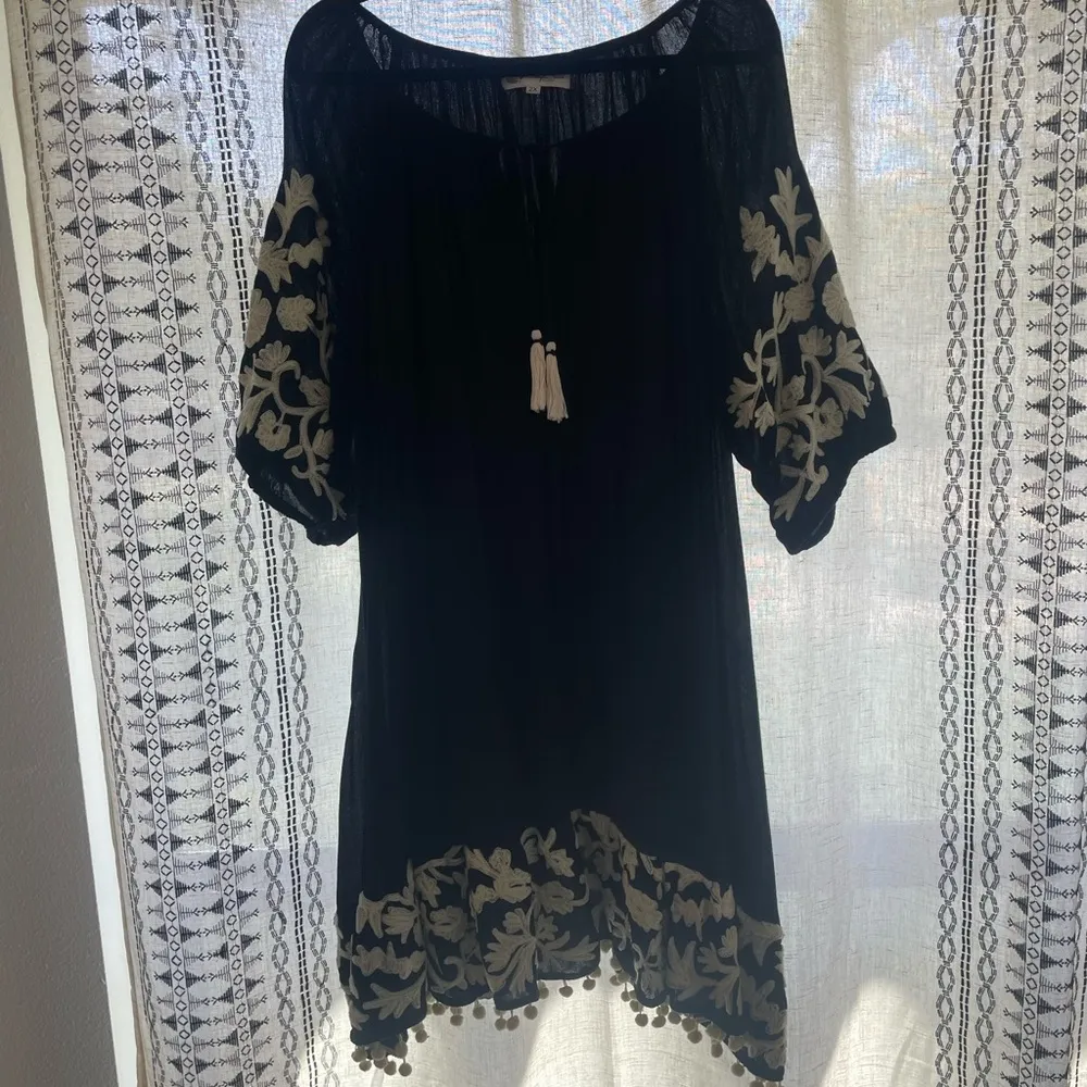 Angel Heart Boutique Embroidered Boho dress with pom pom pom hem 2XL Black Size 2X - Image 5