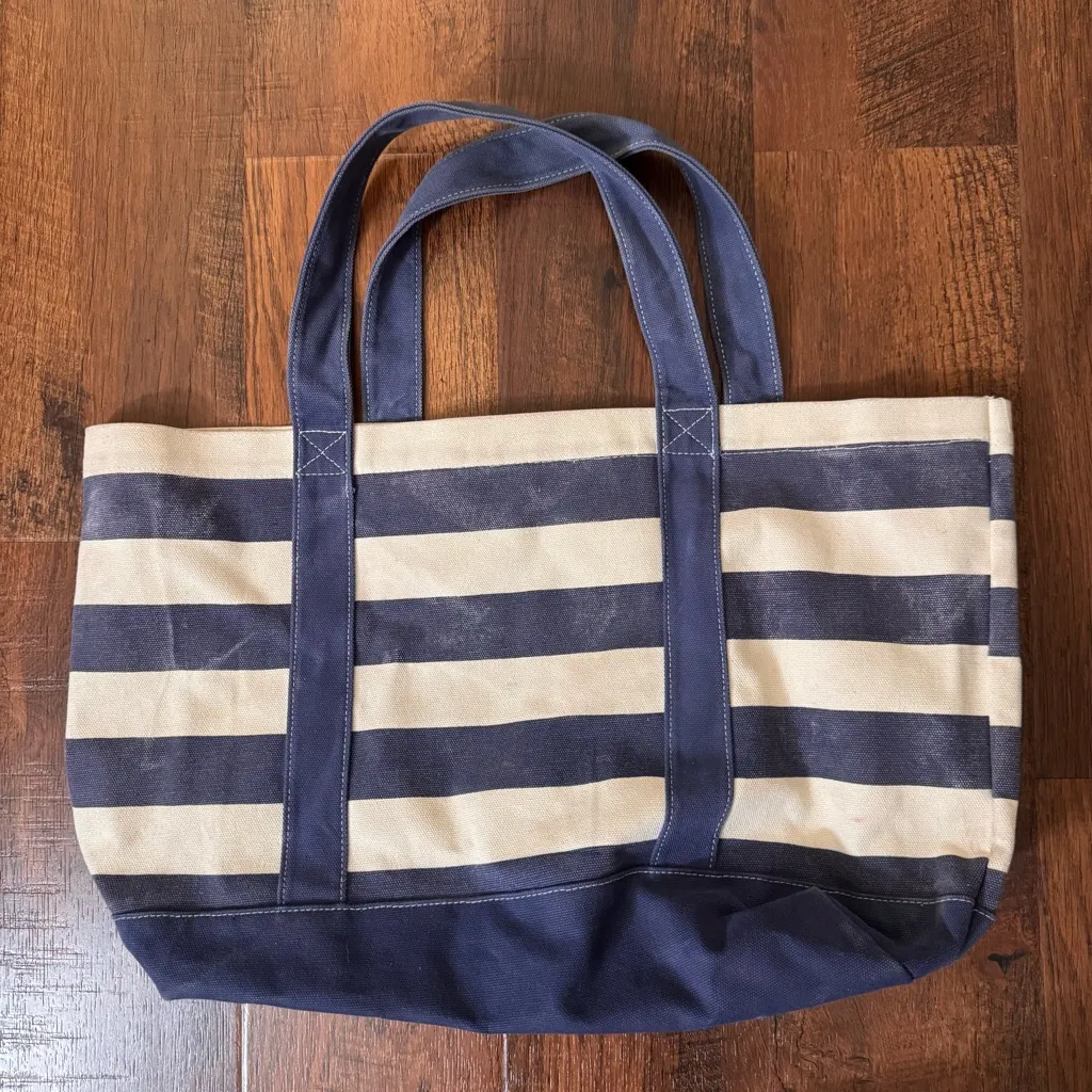 Large tote bag, embroidered monogram “JLA,” unisex Blue - Image 3