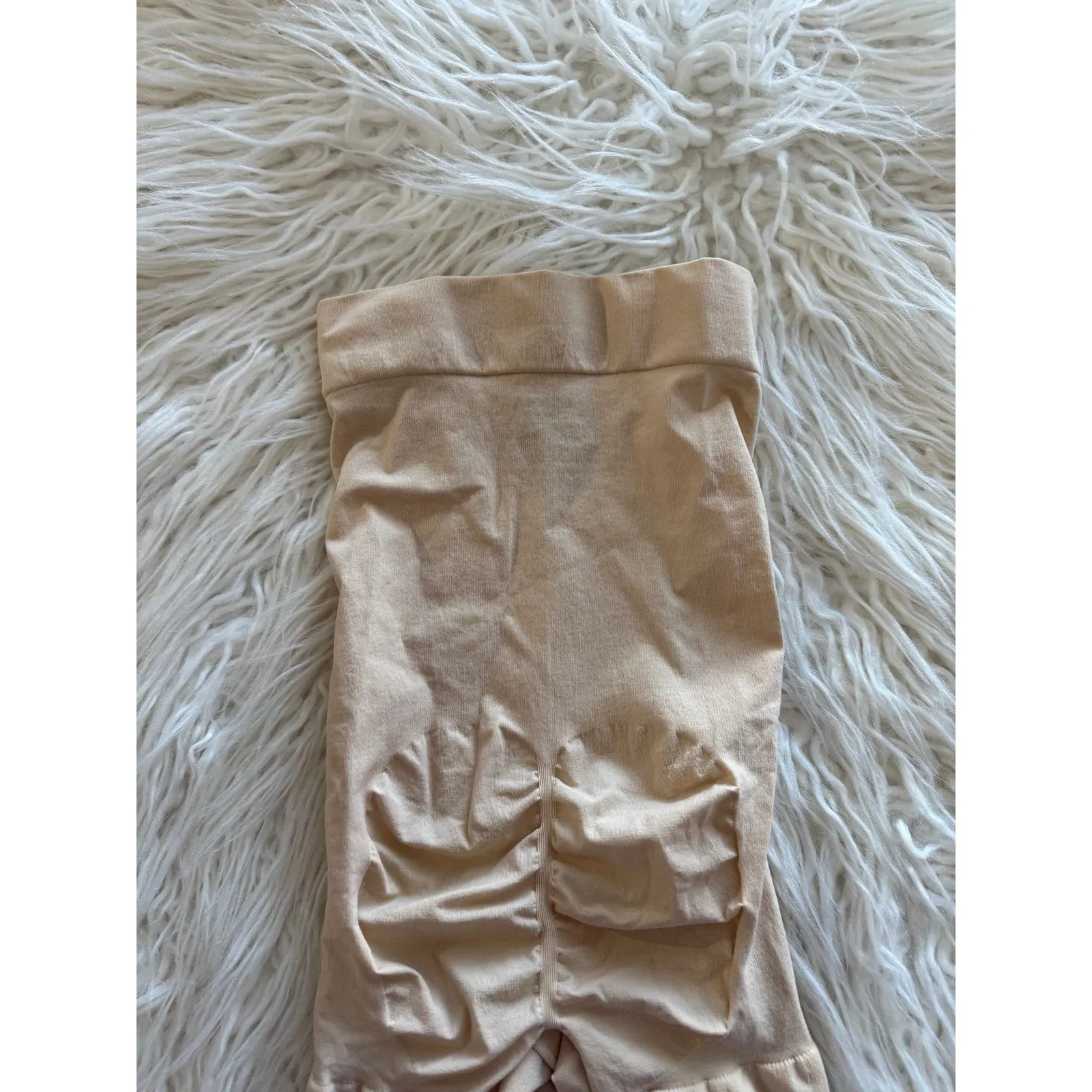 Skims Everyday Sculpt Short Sand Size Small - Image 6