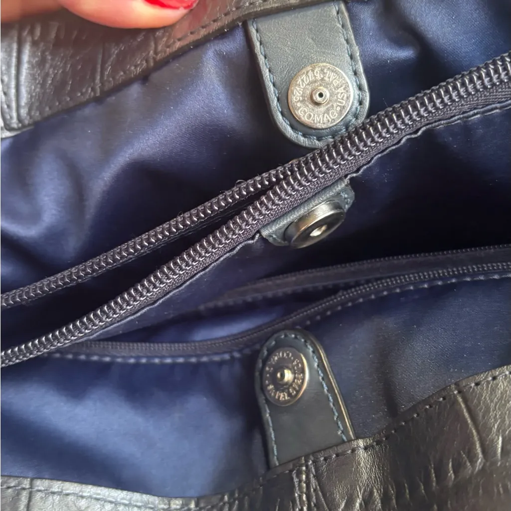 AUTHENTIC Coach 1941  Croc-Embossed Leather zip Tote - Image 10