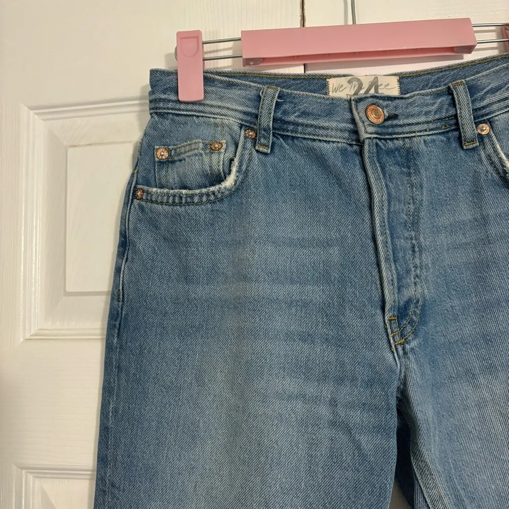 Free People We The Free Maggie Heavily Distressed Crop Jeans - Image 7