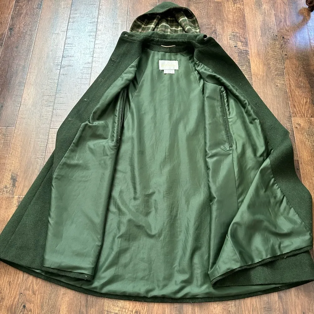 COJANA London wool / cashmere blend cape, made in England, one size Green - Image 8