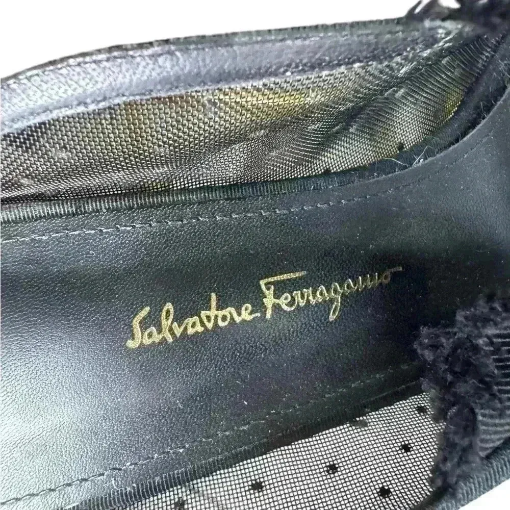 Salvatore Ferragamo Zelda polka Dot logo pumps size 81/5 - Image 9