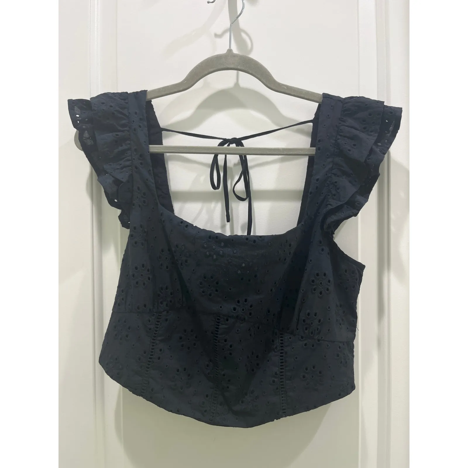 TULAROSA Evangeline Eyelet Black Top Sz L - Image 2