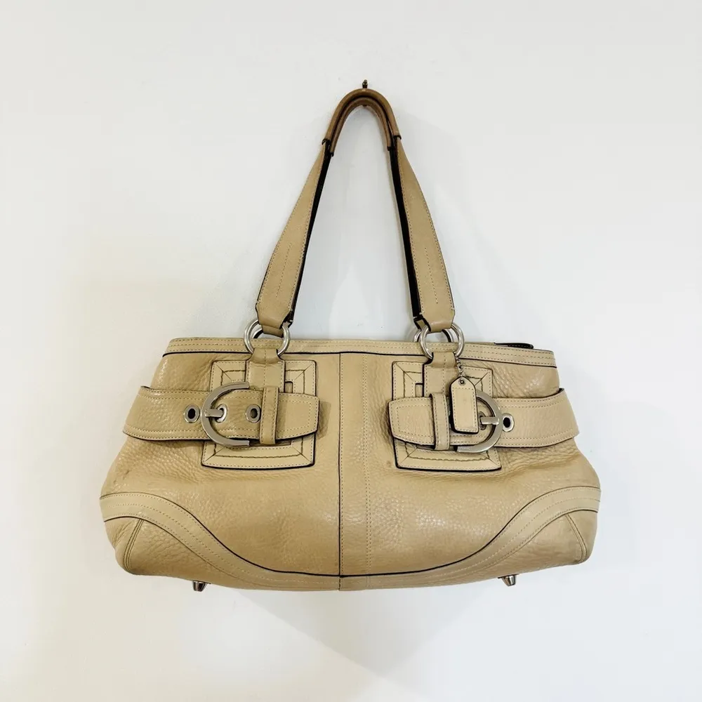 Vintage Coach Leather Shoulder Hand Bag with Side Buckles - Cream Y2K - Image 3