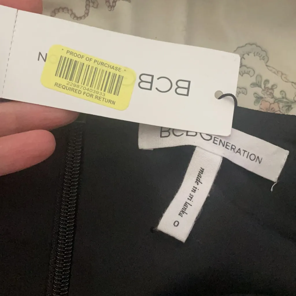 NWT BCBGeneration Women's Cross Front Mesh Insert - - Image 9