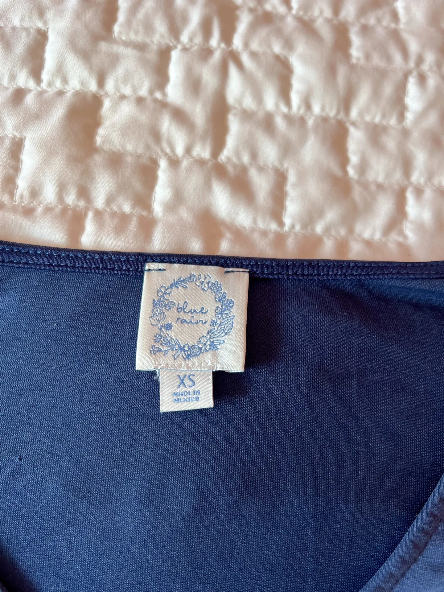 Francesca’s Blue Rain Floral Embroidered Blue Blouse Size XS - Image 3