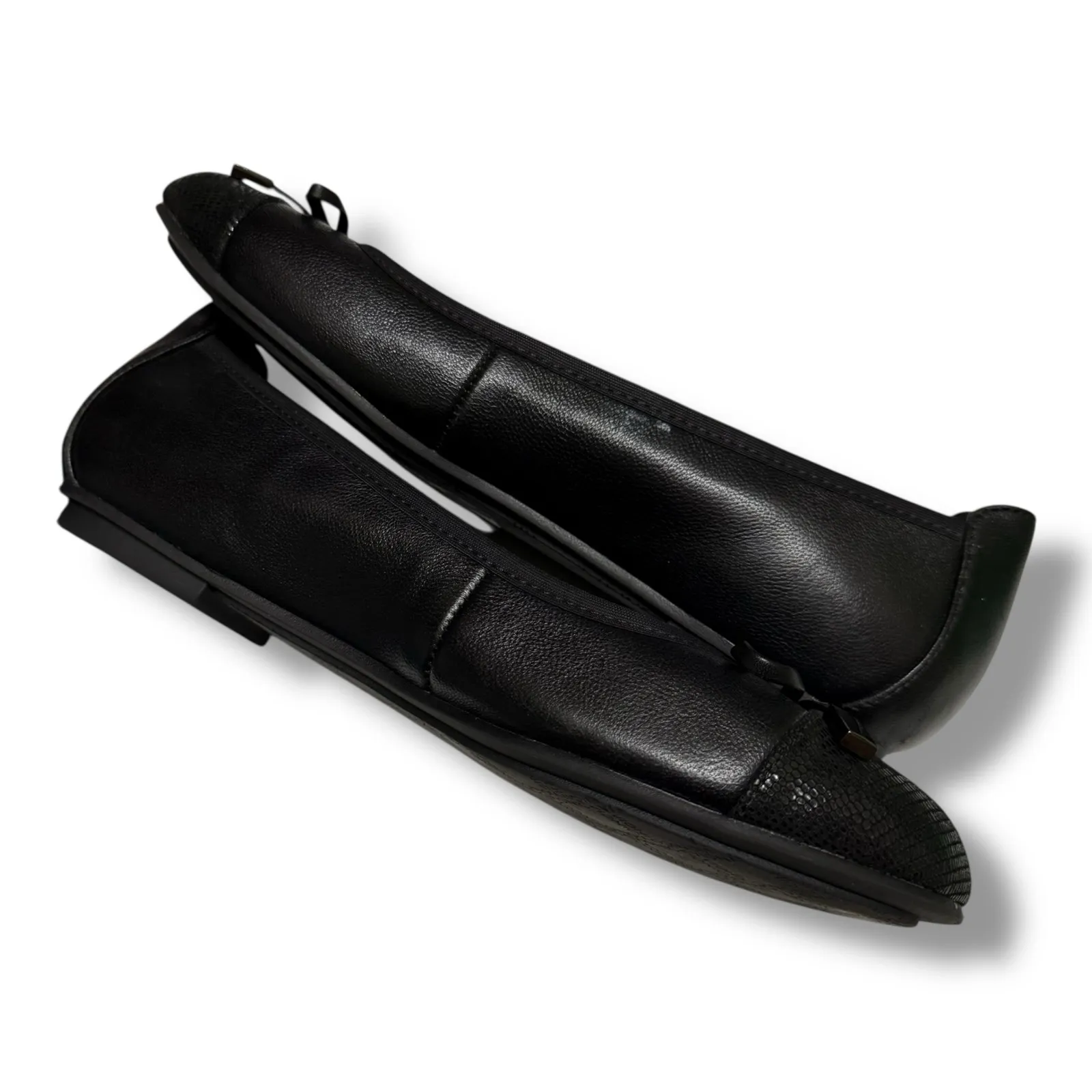 Vionic Minna‎ Black Ballet Flats Bow Size 6 Flats Cap Toe Women's Shoes - Image 3