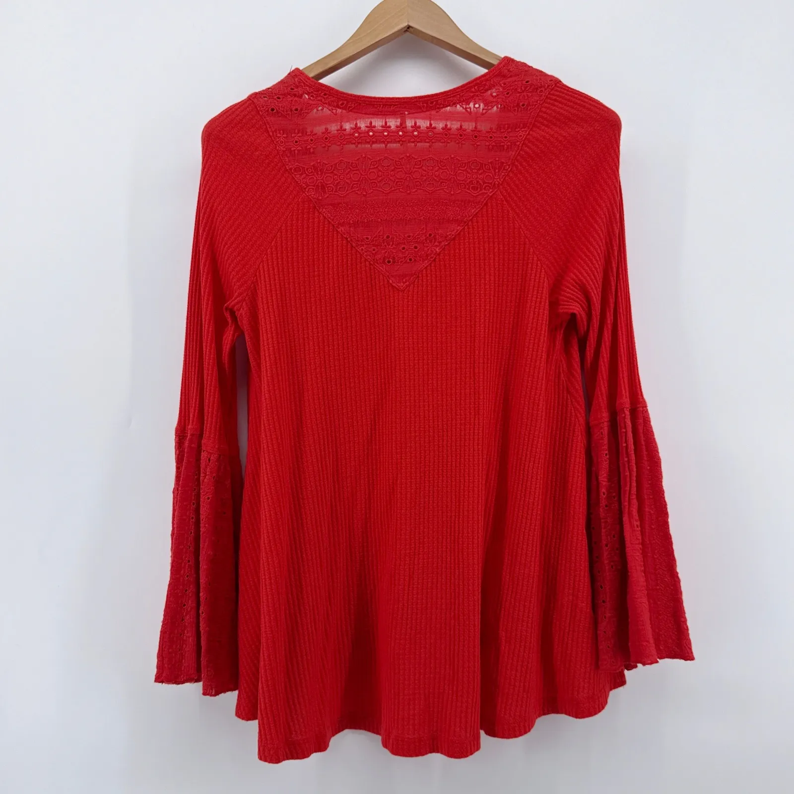 Free People Parisian Nights Red Lace Trim Ribbed Bell Sleeve V Neck Top Small - Image 7