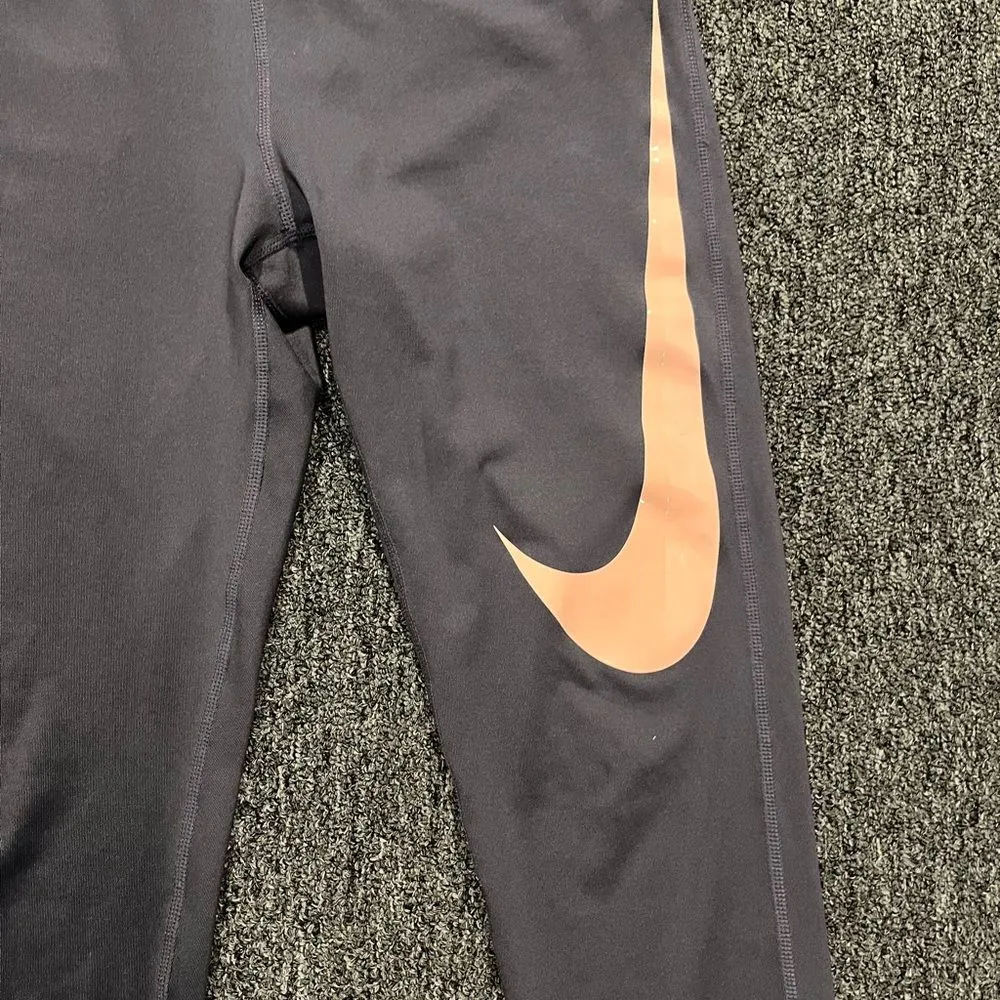 Nike Gray and pink Leggings Athletic Performance - Image 2