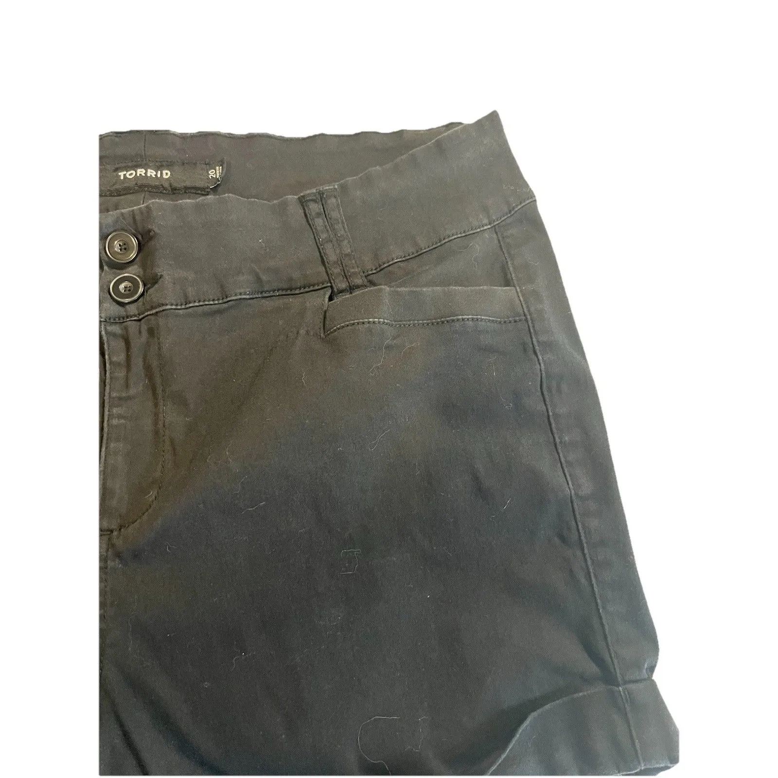 Torrid Black Shorts Size 20 Stretch Mid Rise Cuffed - Image 4