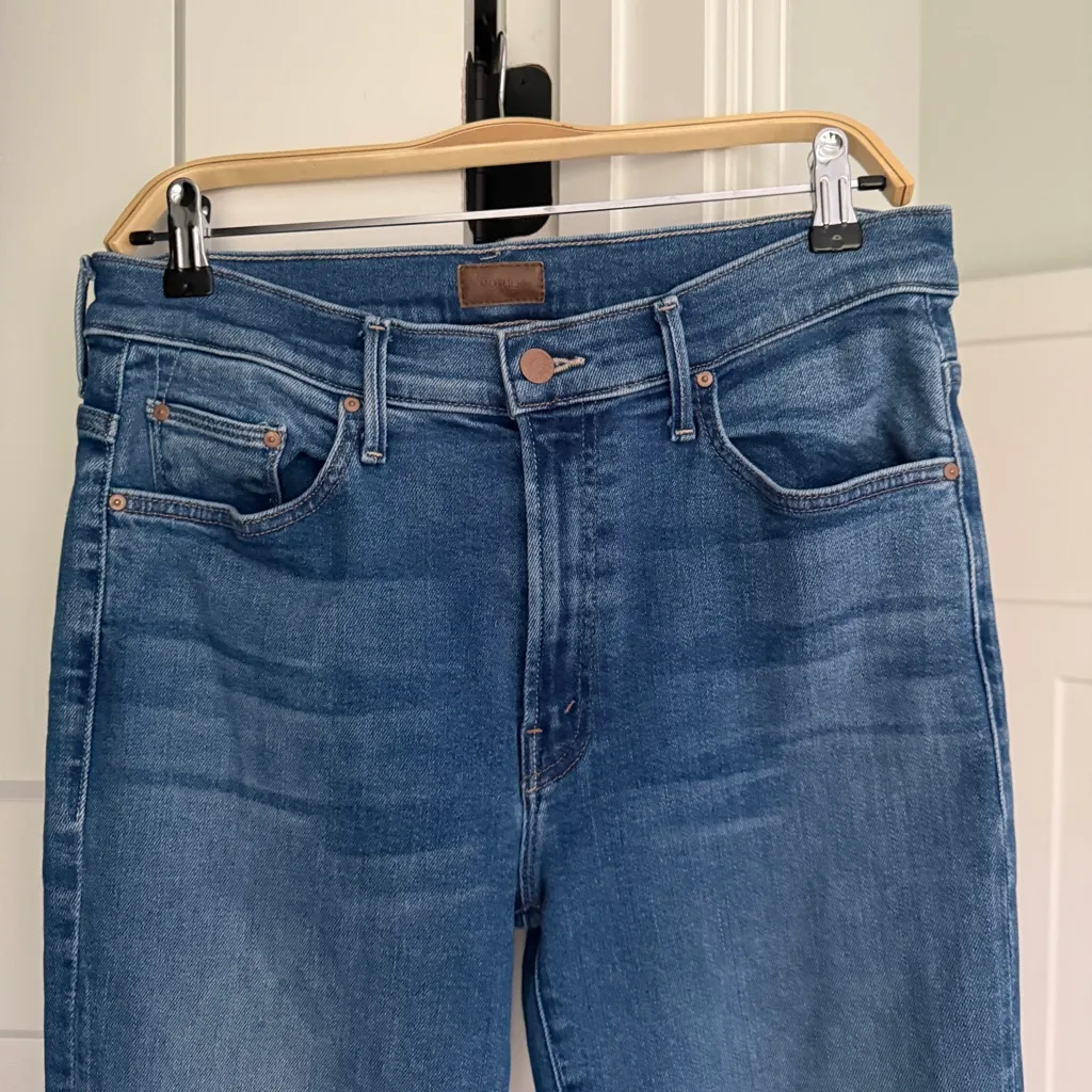 Mother the Insider crop step fray jeans high rise work hard play hard Blue Size 31 - Image 2