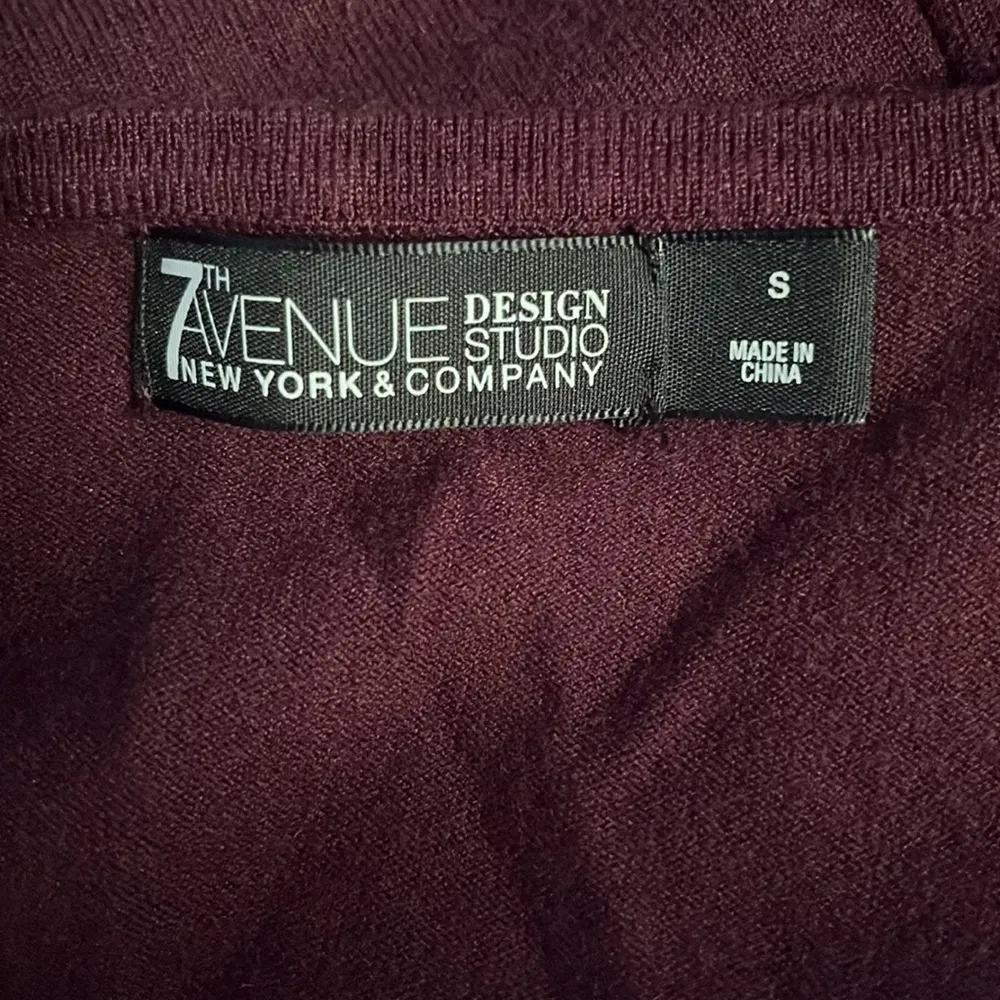 New York & Company 7th Avenue bell sleeve sweater - Image 7