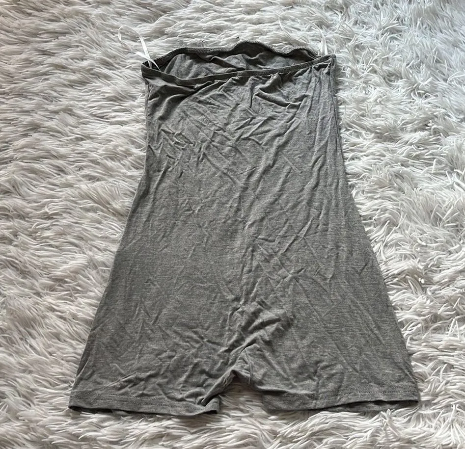 Shein Women’s tube romper shorts in gray size XXS - Image 7