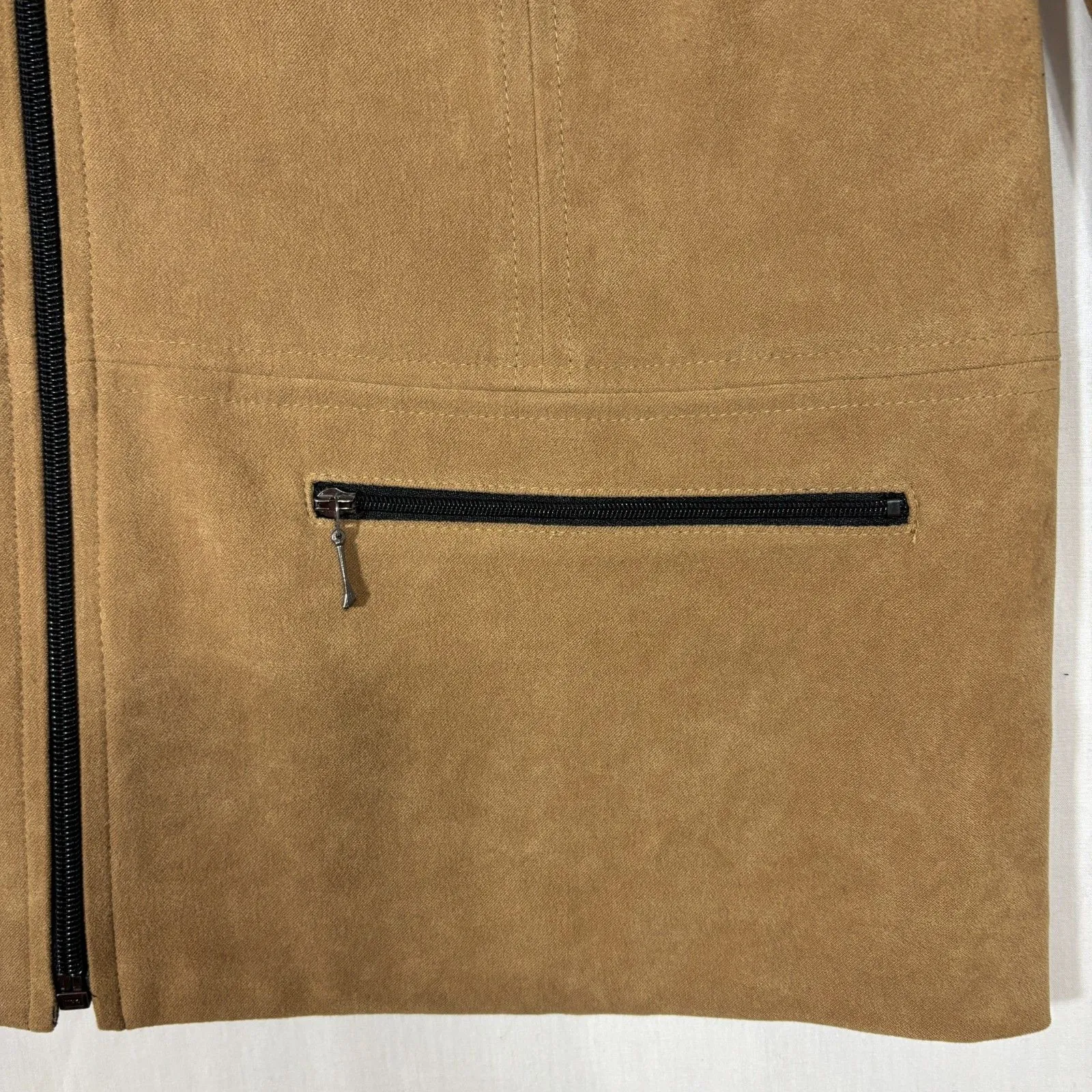 JM Collection Women's Faux Suede Jacket Camel Zip Modern Minimalist Casual Sz 12 - Image 2