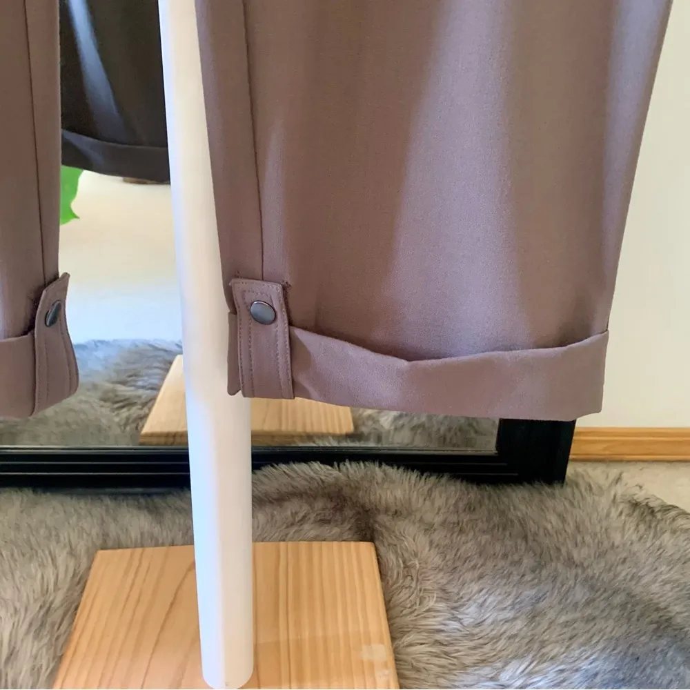 Chico’s Capri Cargo Pants - Image 5