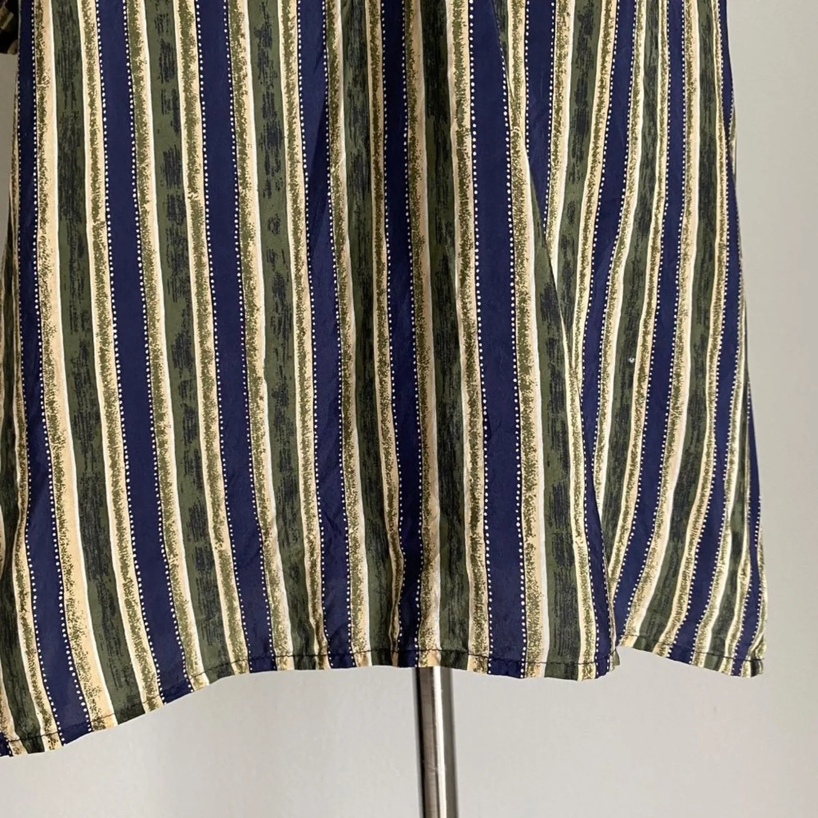 Melrose Studio Shirt Silk striped grandma‎ preppy size Medium Green - Image 3