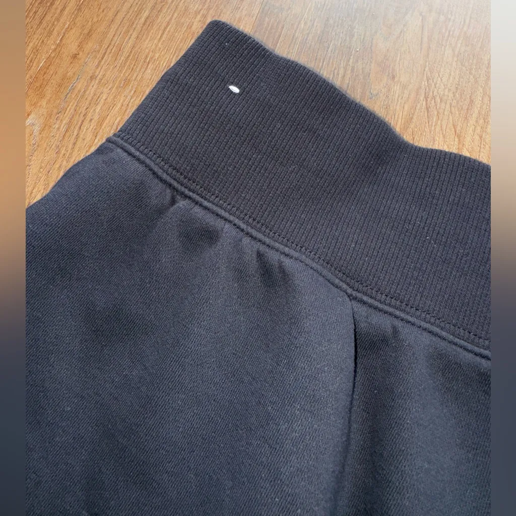 Nike  Women's Athletic Black Shorts - Image 7