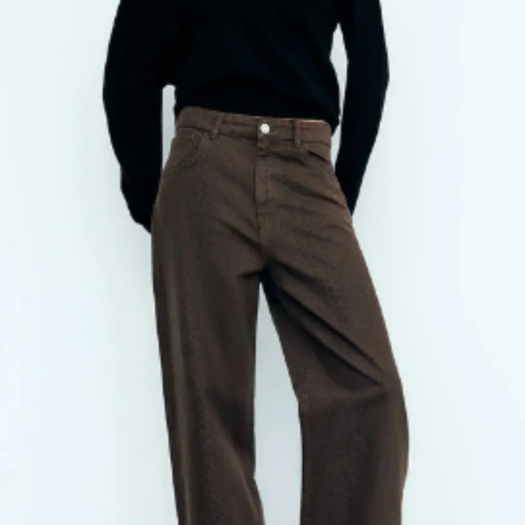 NWT  Zara RELAXED OVERSIZE TAPERED ANIMAL PRINT HIGH-WAIST TRF JEANS - Image 4