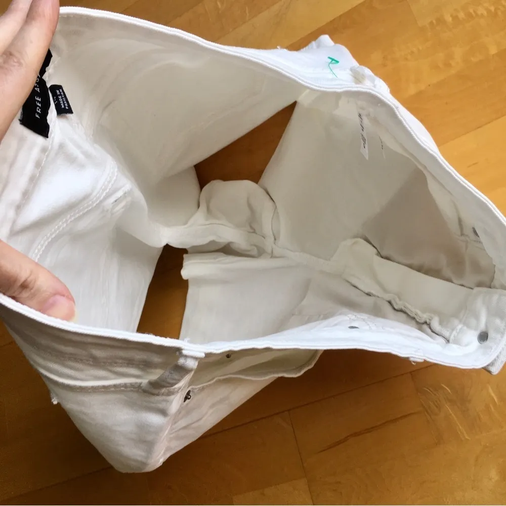 Free Assembly Cuffed, High Rise, Jean Shorts, Ivory, Cream, Ecru, Size 14 Tan - Image 9