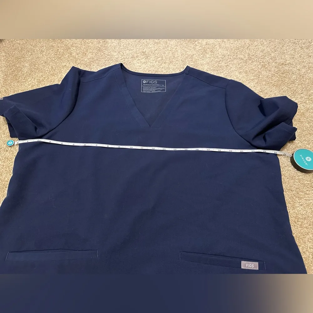 Casma Three-Pocket Scrub Top™ Navy Size XL - Image 8