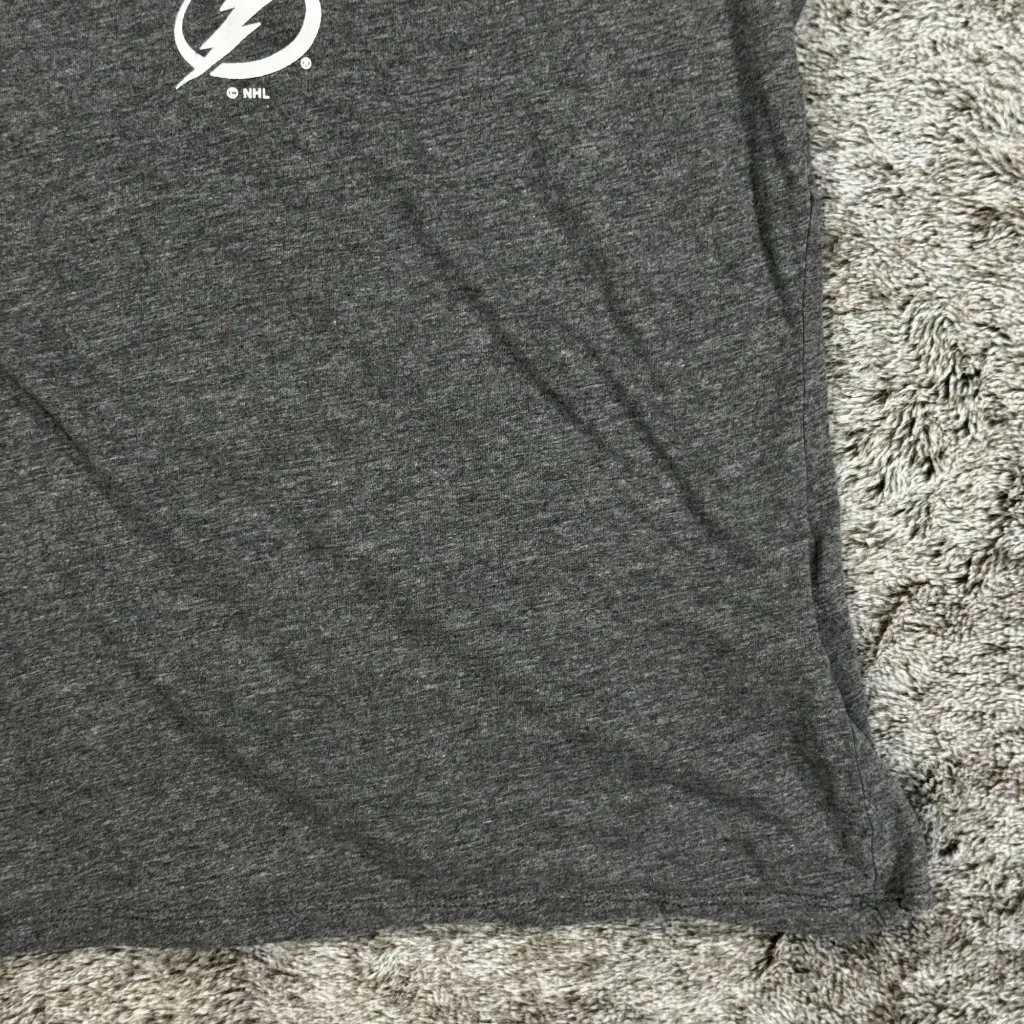 NHL Tampa Bay Bolts Women's Tee Sz S Blue - Image 4
