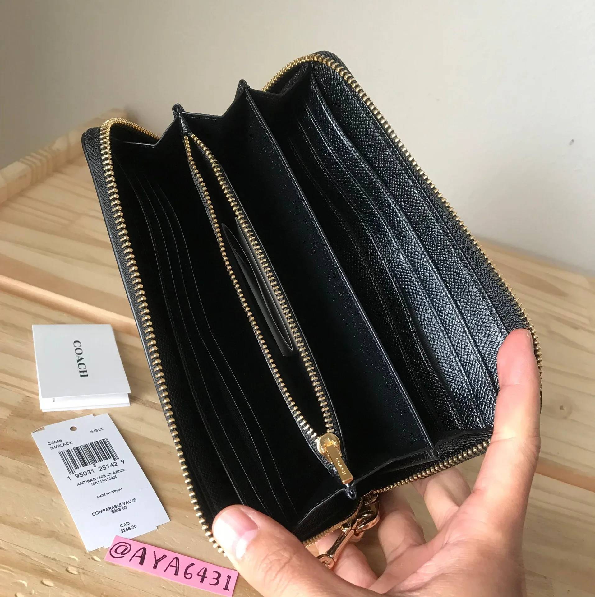 Coach Wallet - Image 5