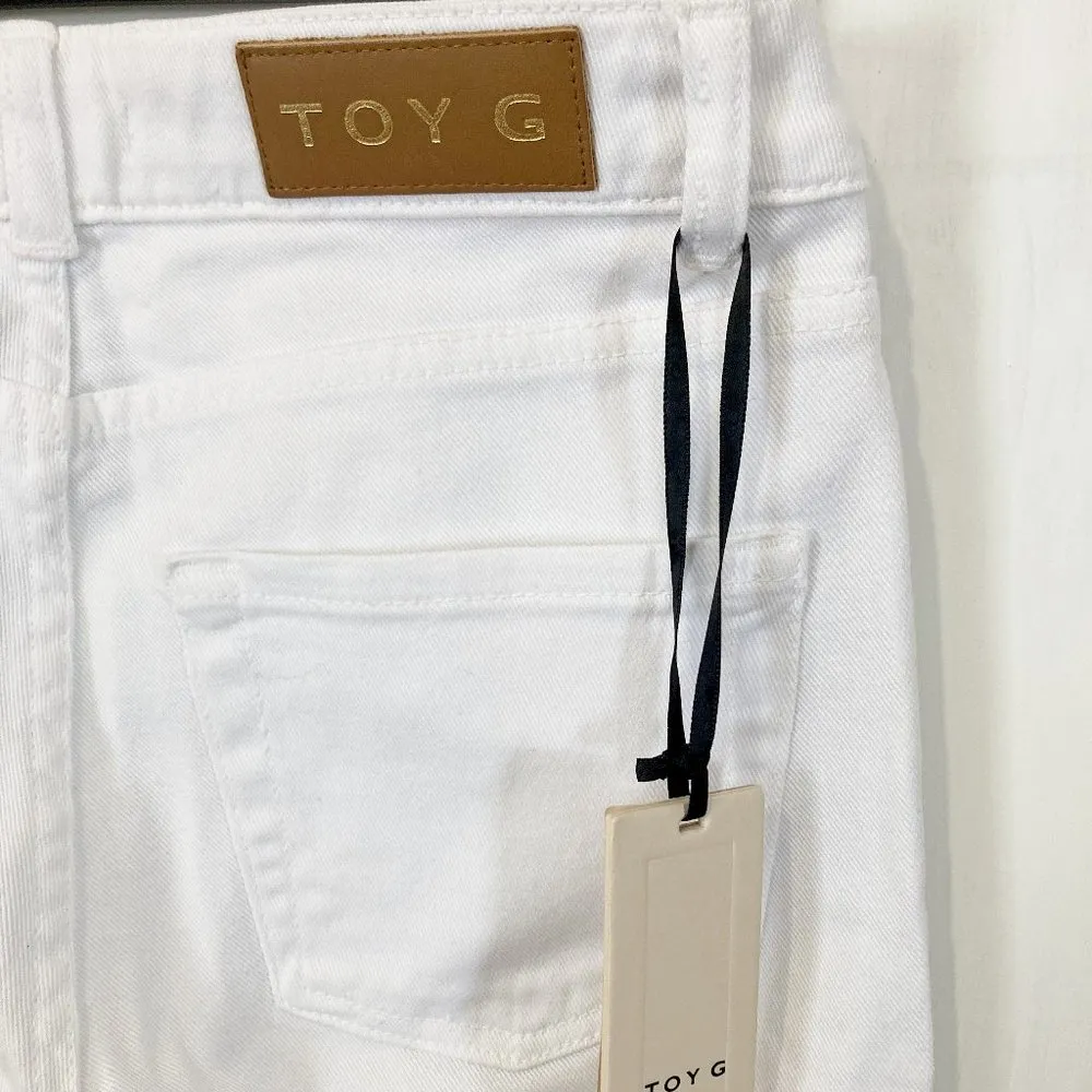 Toy G. women's IT 40 rhinestone crystal embellish raw hem slim taper jeans 27x27 White Size 4 - Image 5