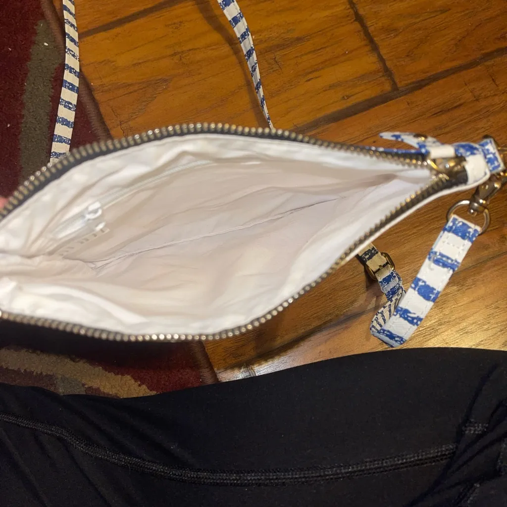 Scout blue and white striped purse bag crossbody gold - Image 3