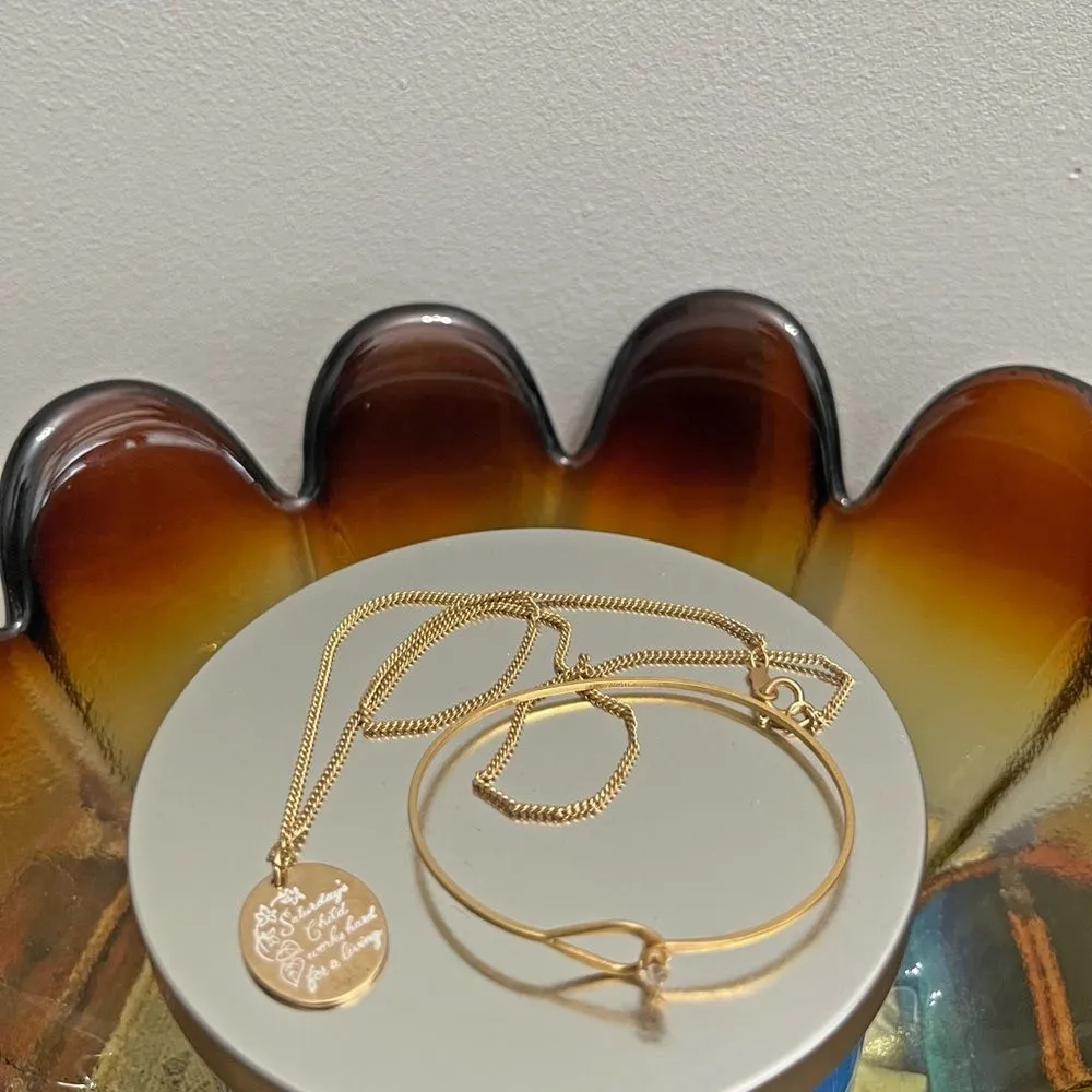 Vintage Avon Gold Necklace & Dainty Bracelet Set Saturday’s Child Quote - Image 2