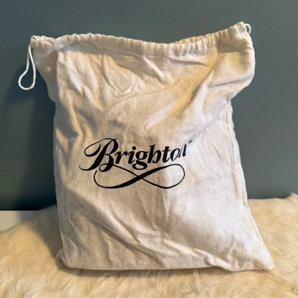 Vintage Caroline Leather Bucket Shoulder Bag - Image 2