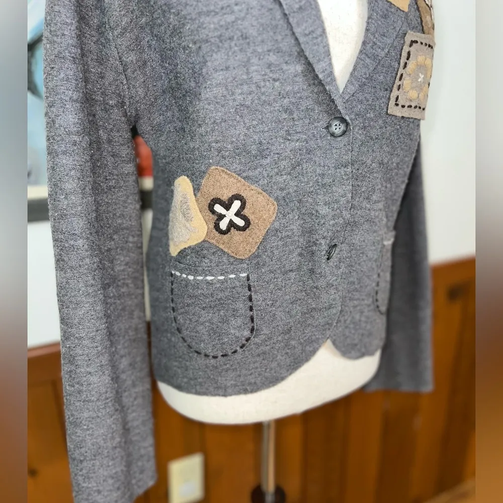 Super Cute Vintage Y2K Sunflower Wool Sweater Blazer! Size L - Image 3