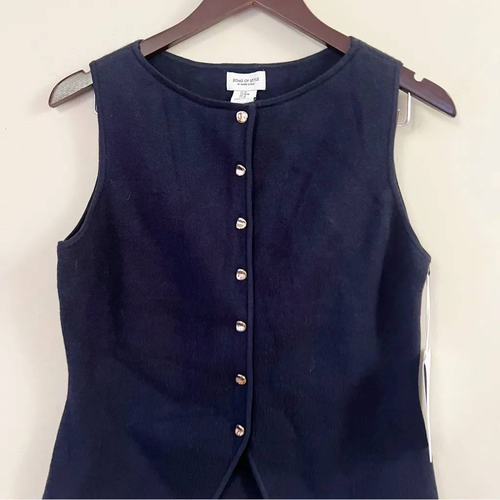 Song of Style by Aimee Song Navy Blue Button Front Sweater Vest NEW Medium - Image 2