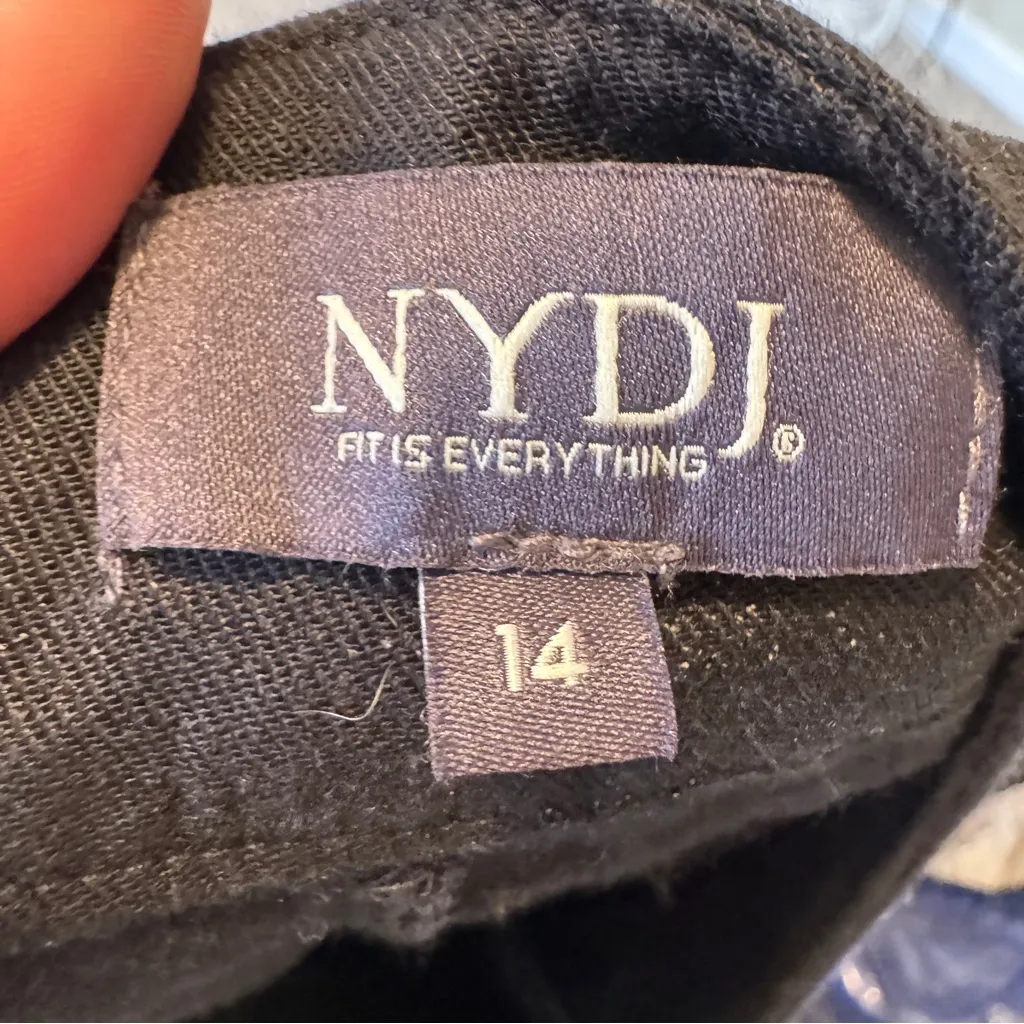 NYDJ Black Linen Blend Chino Shorts Women’s 14 Modest Casual Beachy Breathable - Image 9