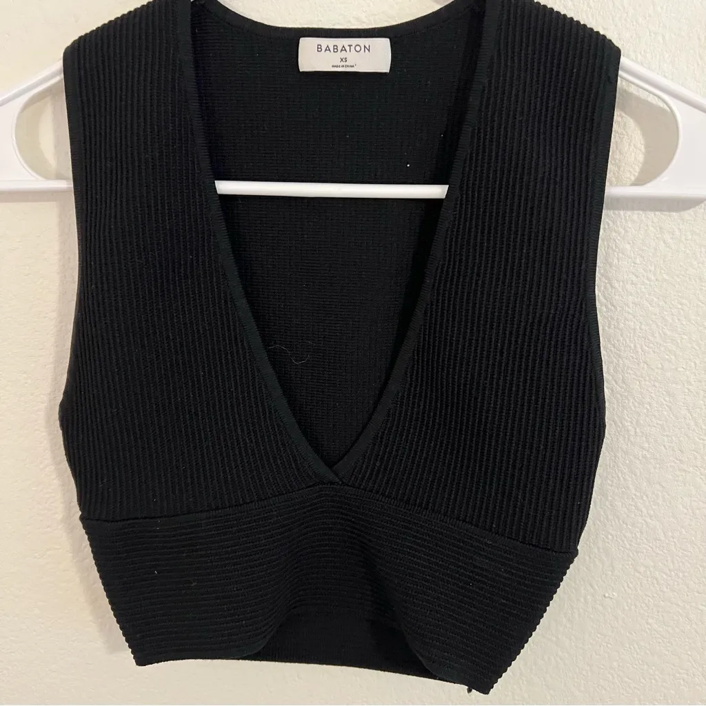 Aritzia Babaton Sculpt Knit Deep V Tank Black Ribbed tank - Image 4