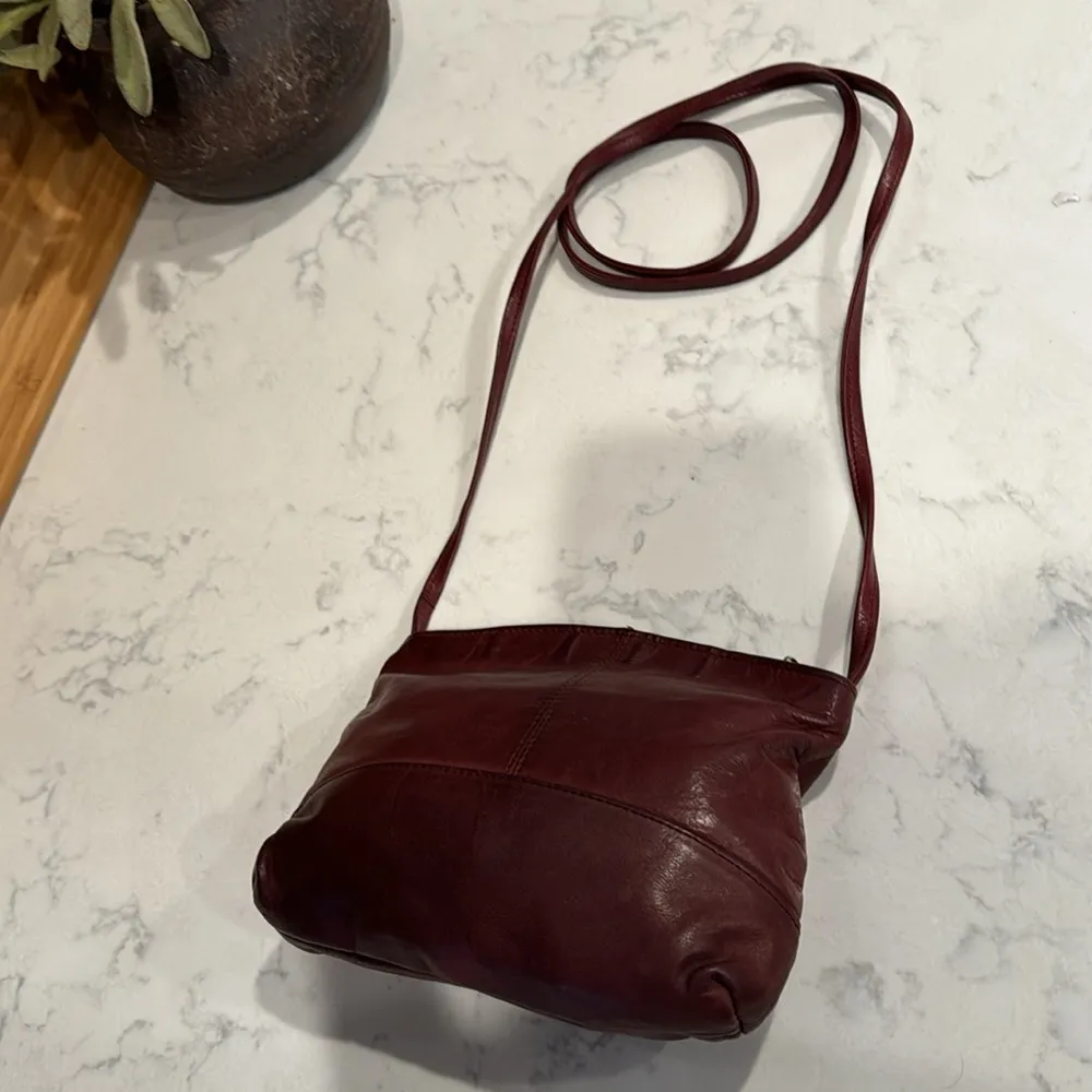 Vintage leather mini shoulder bag chic lightweight bohemian minimalist neutral Brown - Image 8