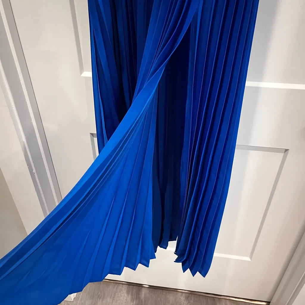 Express Vibrant Cobalt Blue Cutout Pleated Maxi Dress Women’s Size 14 - Image 10